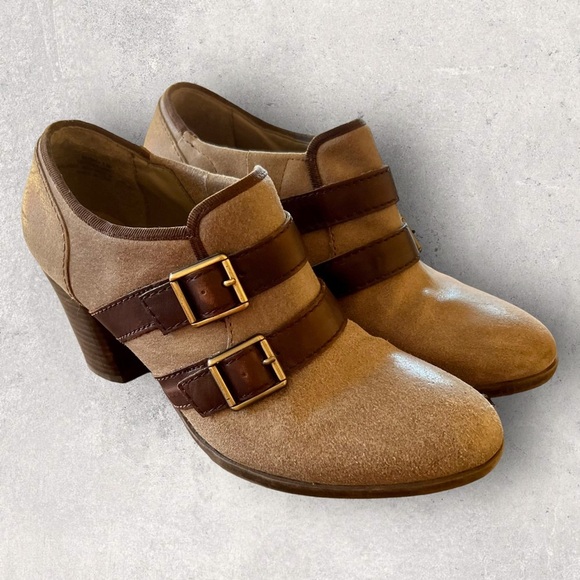 Audrey Brooke Ankle Boots - Picture 4 of 11